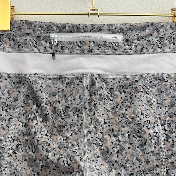 Lululemon Run Inspire Crop Leggings - Picture 11 of 12